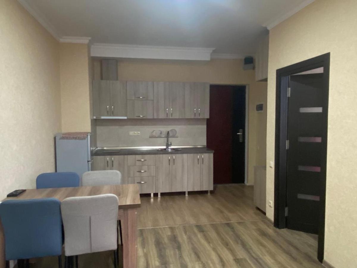 Apartment Black Sea Side Батуми Экстерьер фото