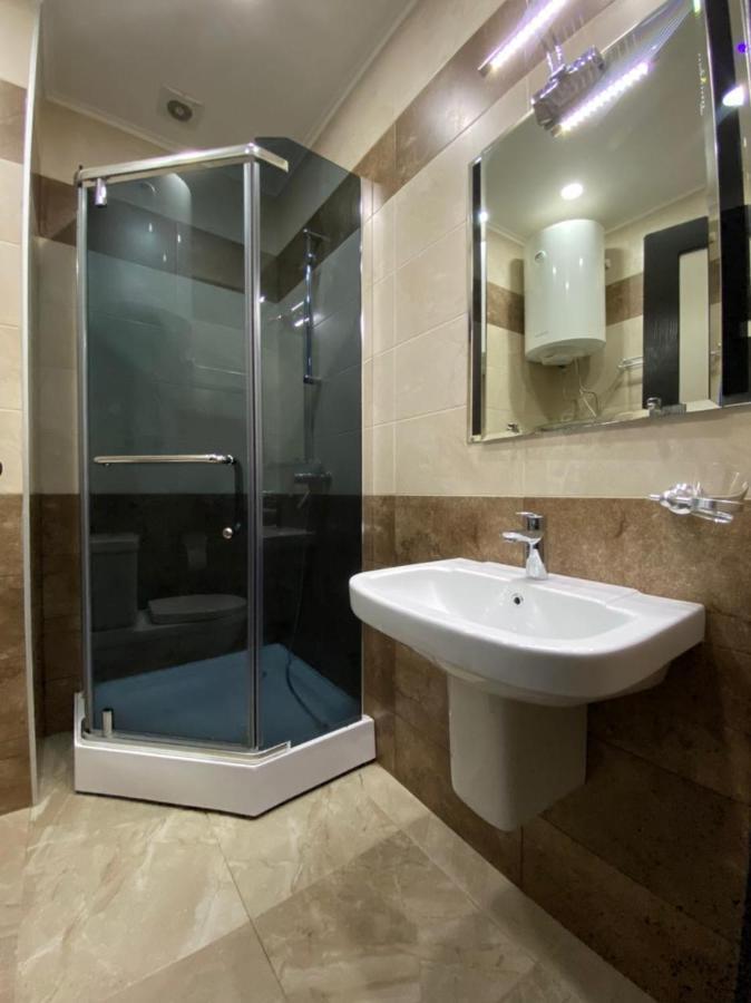 Apartment Black Sea Side Батуми Экстерьер фото